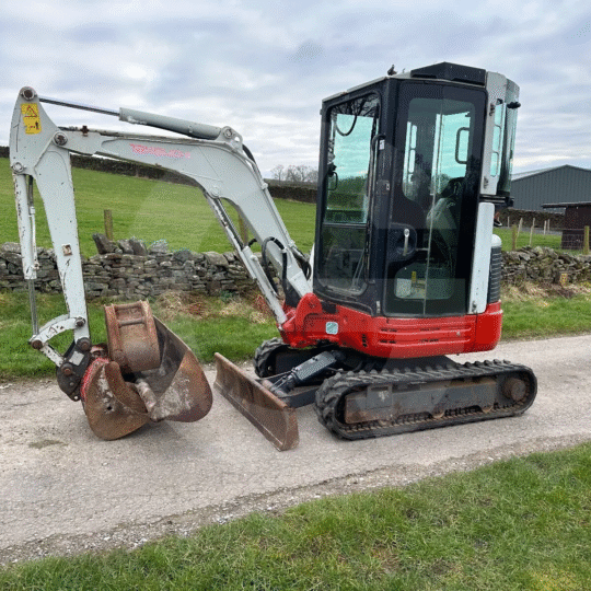 2007 Takeuchi TB23R